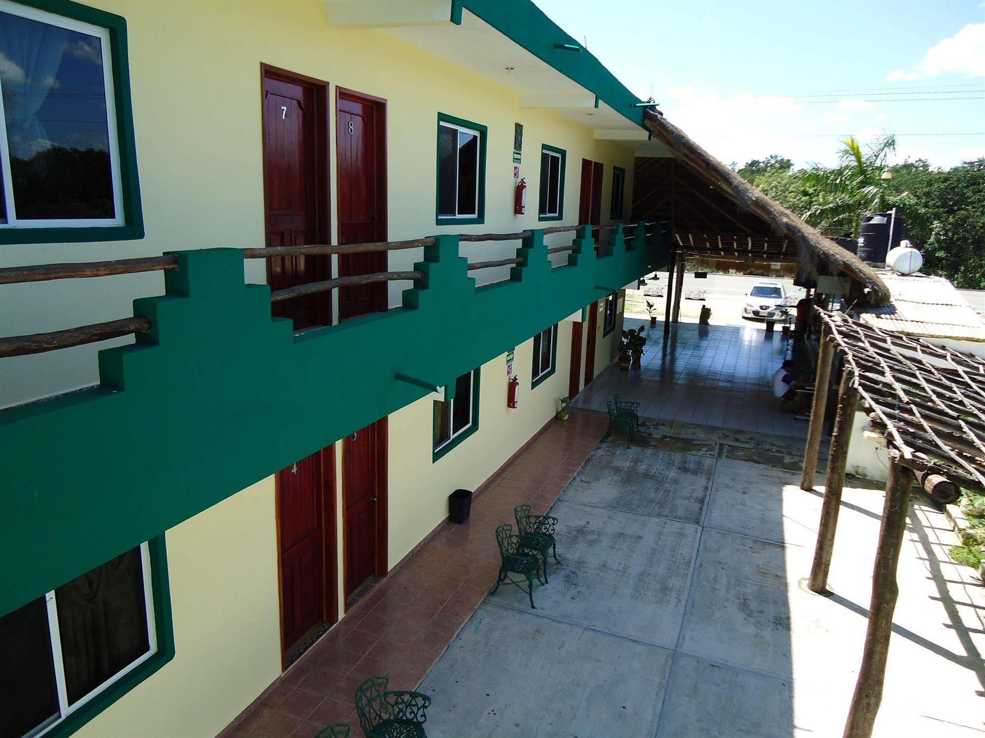 OYO Hotel Palma Real Tulum Exterior foto
